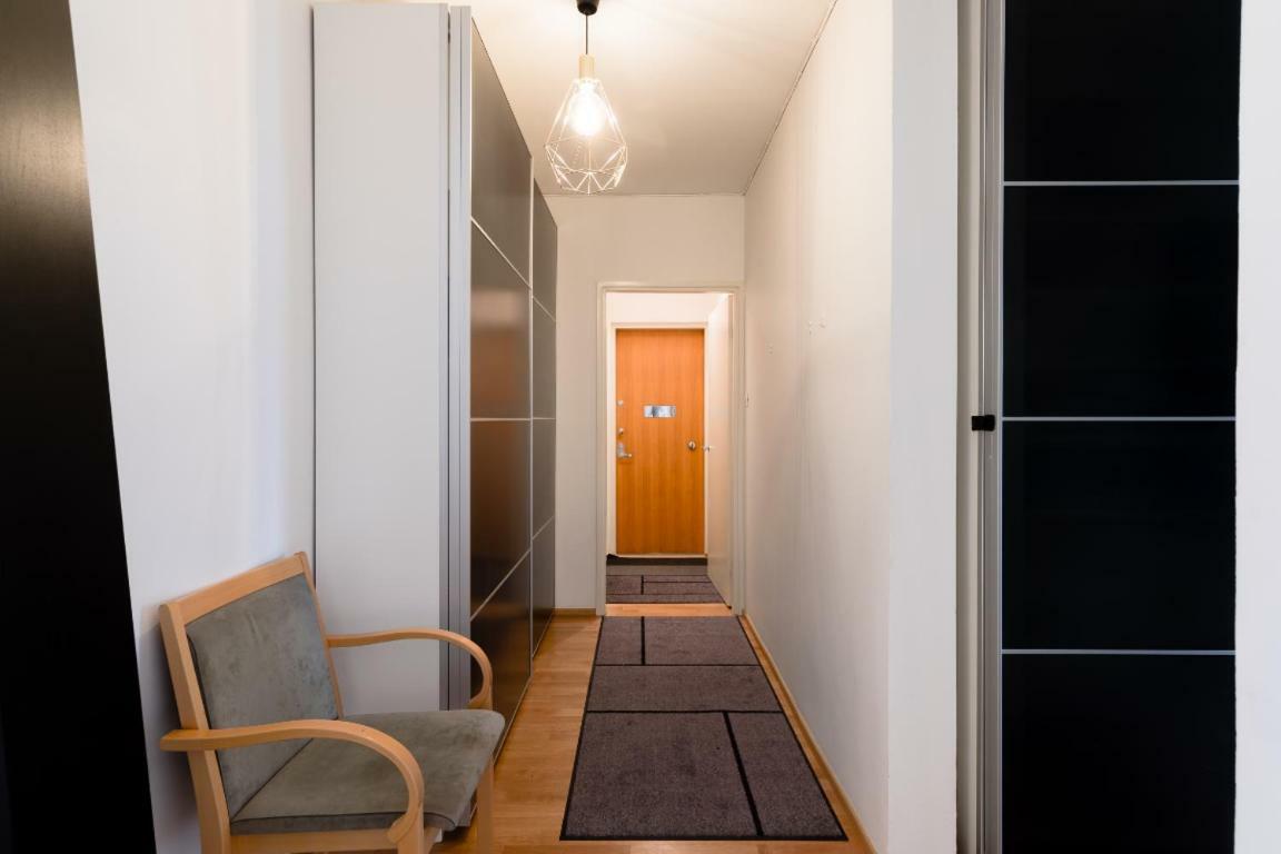 Stay Here Apartment Kamppi هلسنكي المظهر الخارجي الصورة